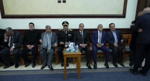 رئيس الوزراء والقائد العام للقوات المسلحة على رأس الحضور في عزاء العامري فاروق (صور)